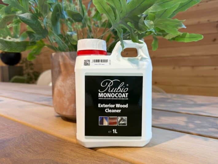Exteriorwoodcleaner Rubiomonocoat